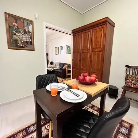 Vintage House Apartment